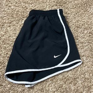 Girls size XL nike running shorts (black and white)